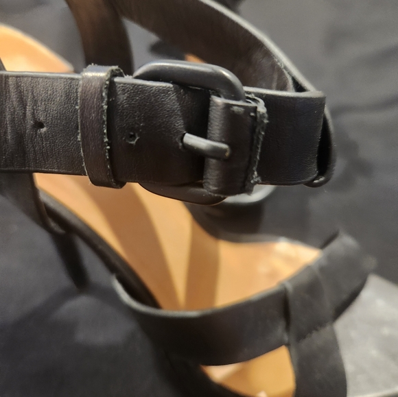 L.A.M.B. Leather Heels - Picture 6 of 11